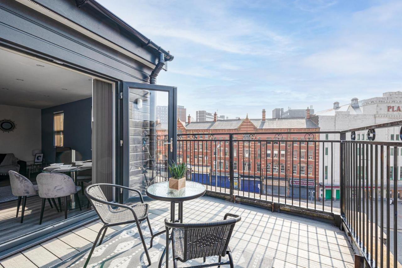 Top Floor Apartment With Private Balcony In Stockport Centre By Hass Haus ภายนอก รูปภาพ