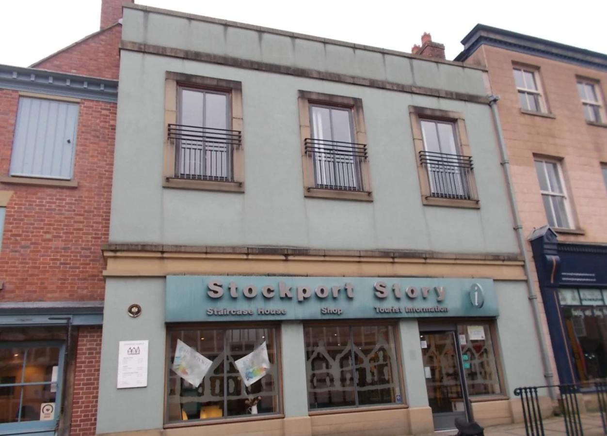 Top Floor Apartment With Private Balcony In Stockport Centre By Hass Haus ภายนอก รูปภาพ