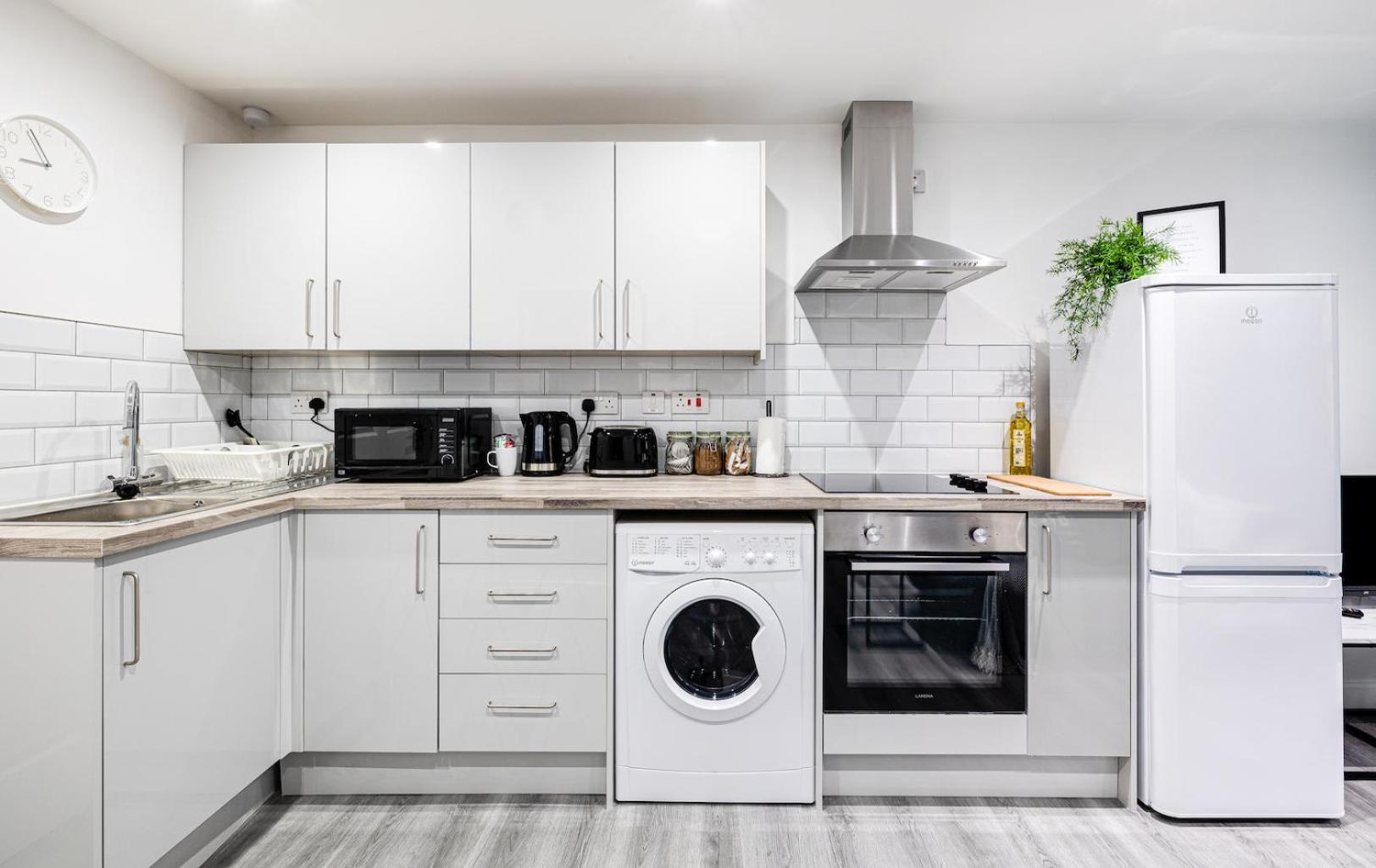 Top Floor Apartment With Private Balcony In Stockport Centre By Hass Haus ภายนอก รูปภาพ